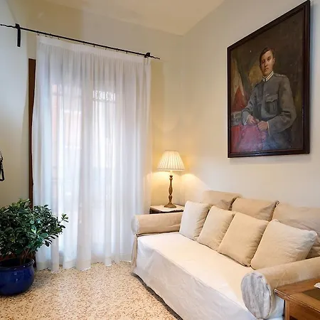 Warm Hospitality Venice
